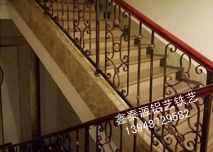 內蒙古鐵藝樓梯扶手安裝